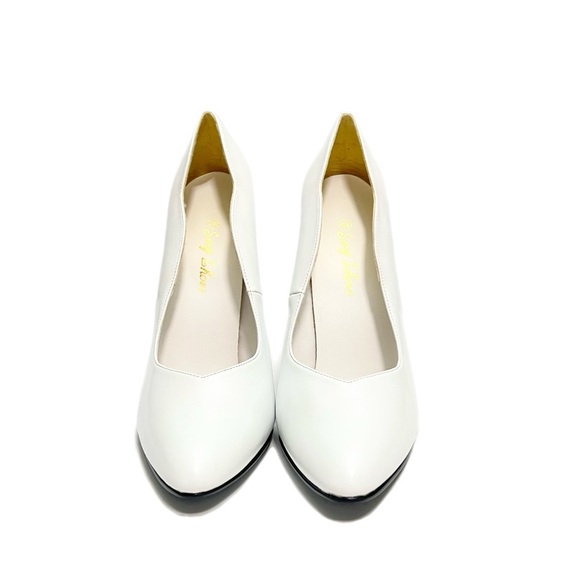 Vintage 1990s deadstock white vegan leather scalloped slip on stiletto heels - Picture 2 of 8